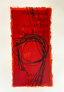 Rotes hochformatige Papierarbeit mit unregelmässigen Papierrand. Roter Grund mit schwarzen schwungvollen Linien die sich zu Kreisformen verdichten